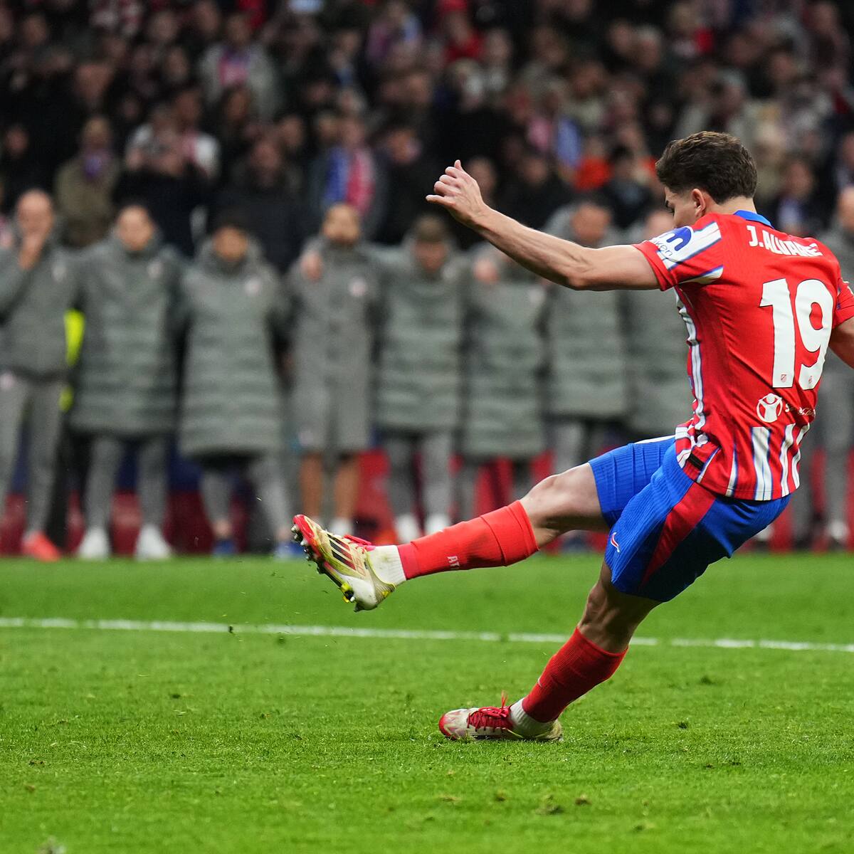 “Bochorno histórico”: redes sociales estallaron con el ‘robo’ al Atlético Madrid ante el Real Madrid