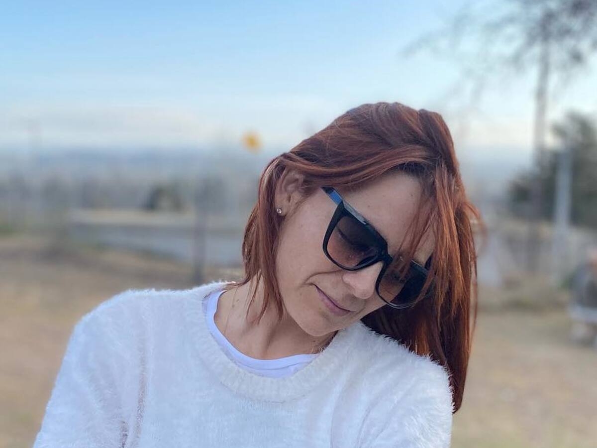 “Nunca habíamos pasado tanto tiempo sin dormir”: Janis Pope genera preocupación al revelar grave accidente que sufrió su hijo de dos años