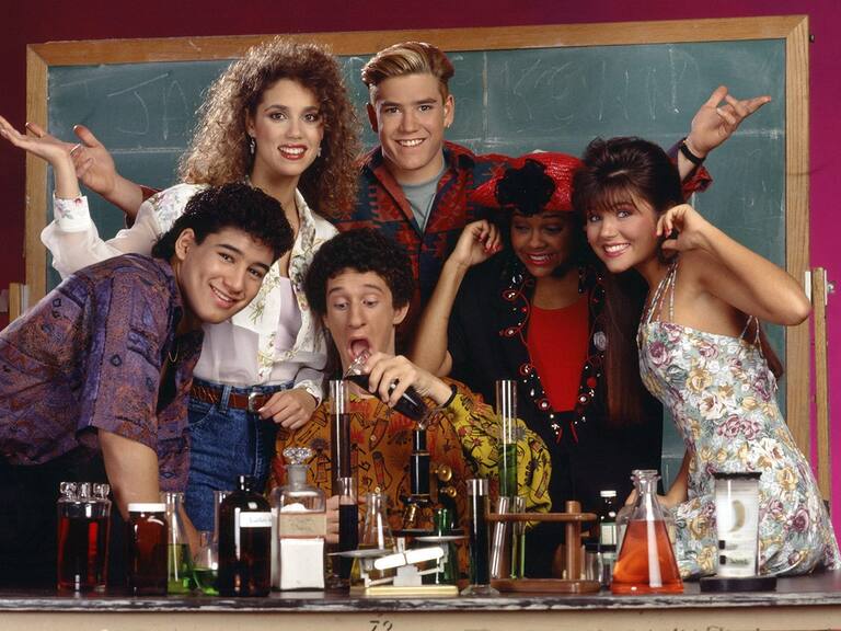 Lanzan tráiler del esperado reboot de Salvados por la Campana