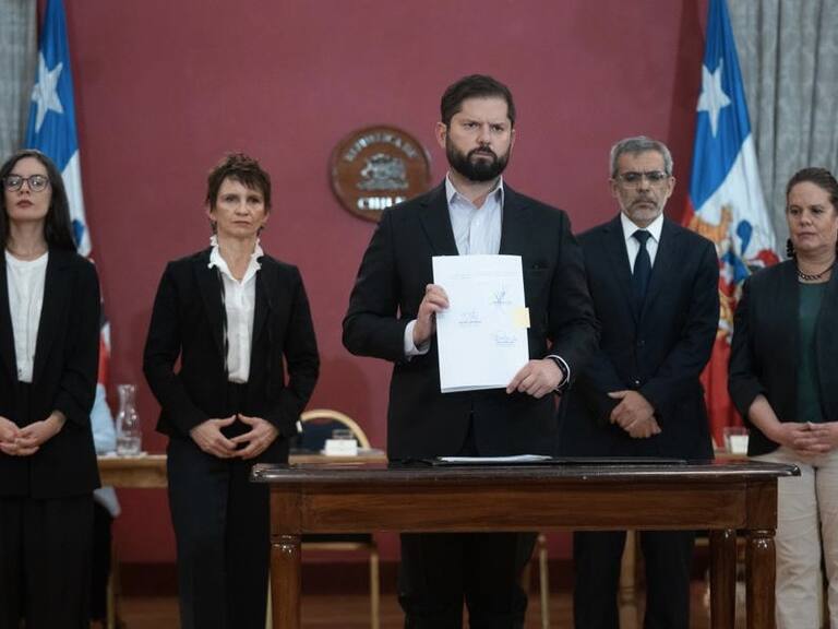 Presidente Boric promulga Ley Naín-Retamal