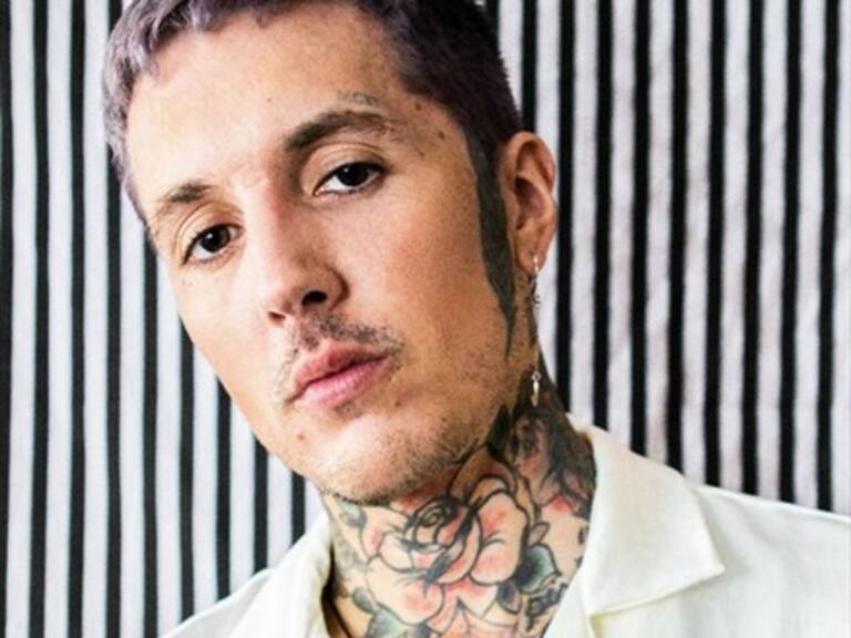Oliver Sykes de Bring Me The Horizon comunicó que sus cuerdas vocales ya están mejor