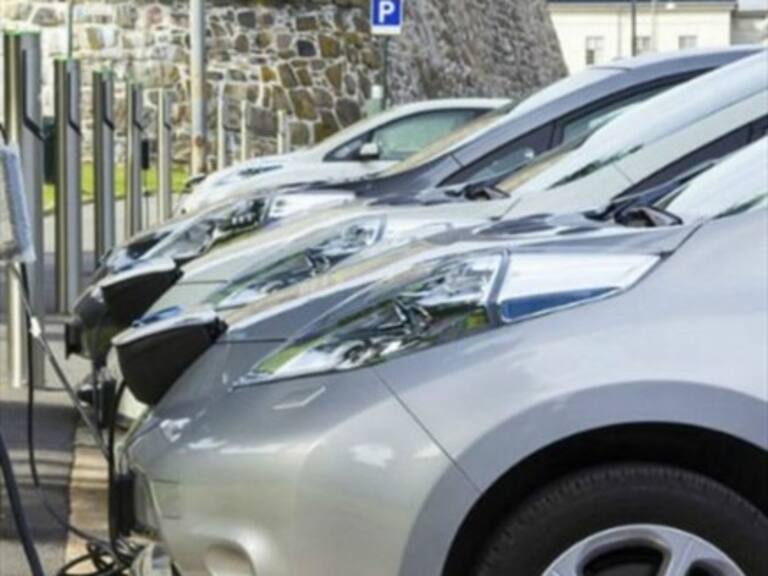 ADN Motor: Francia y el fin a la venta de autos diésel y bencina en 2040