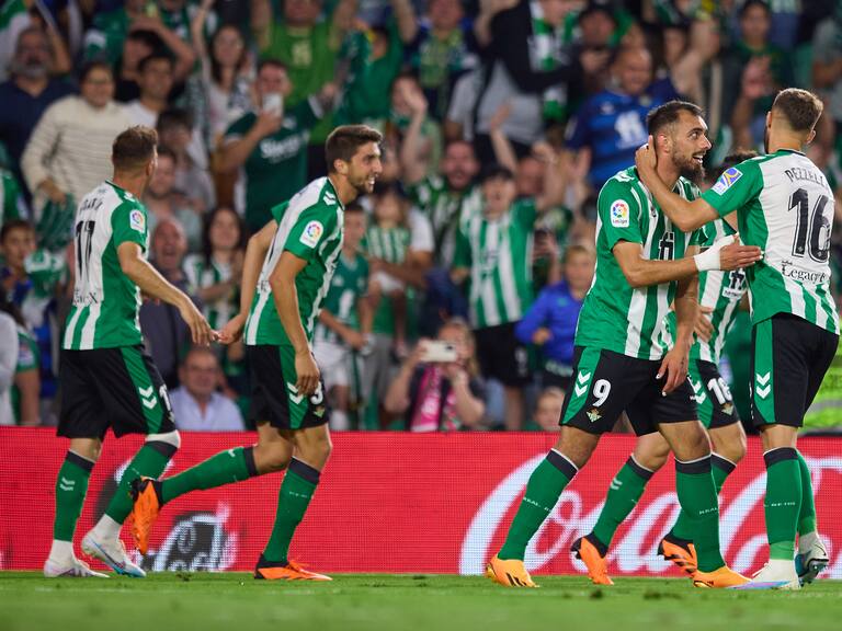 Real Betis de Manuel Pellegrini se queda sin su “9″: Borja Iglesias será enviado a préstamo a la Bundesliga