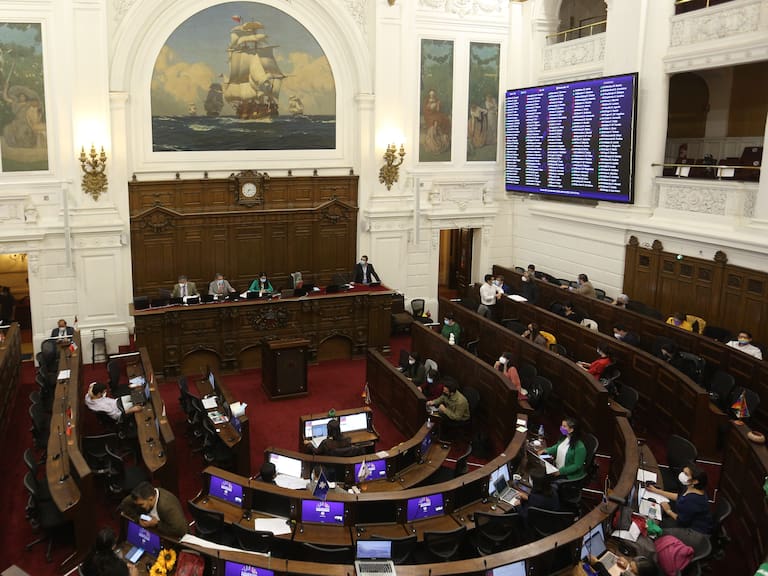 Sólo siete incisos de 30 artículos: Pleno de la Convención votó tercer informe de Sistema de Conocimientos