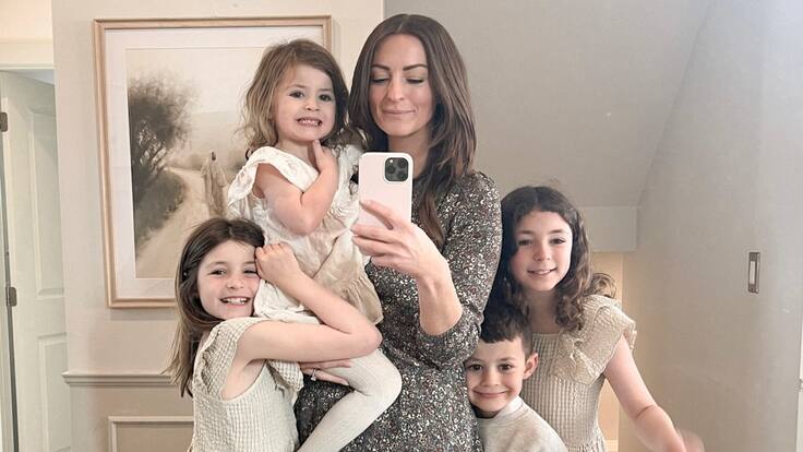 Tragedia golpea a influencer: su hija menor murió en Navidad por el mismo diagnóstico que provocó la muerte de otra de sus hijas