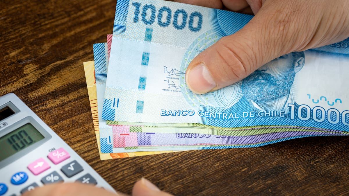 Así puedes acceder al Bono Post Laboral que entrega $100 mil mensual (para casi toda la vida)