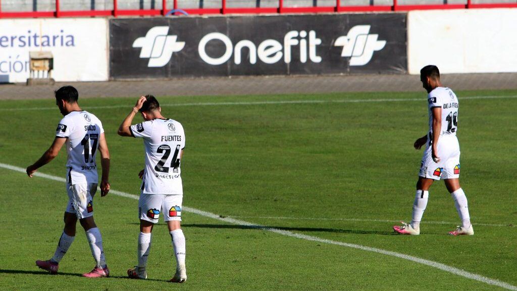 05 de Diciembre de 2020/TALCAHUANO
, durante el partido valido por la Vigesima primera fecha del Campeonato Nacional AFP PlanVital 2020, entre Huachipato vs Colo Colo, disputado en el Estadio CAP

FOTO:SEBASTIAN BROGCA/AGENCIAUNO