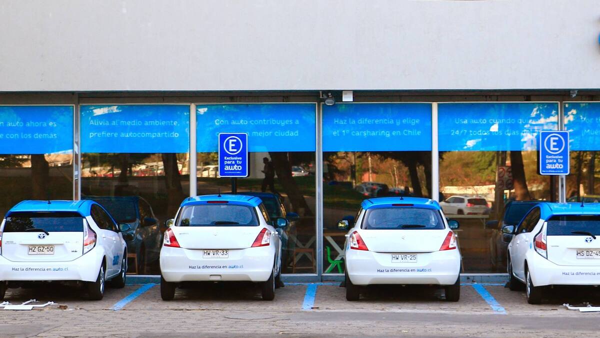 Más de mil vehículos de ‘Awto’ saldrán a remate tras cierre definitivo de la app en Chile: así puedes participar