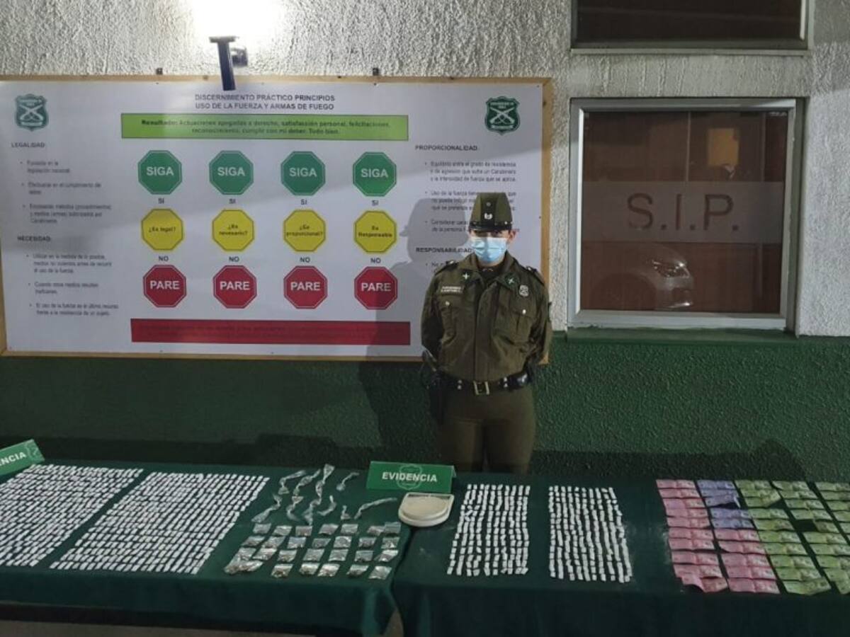 Carabineros detuvo a cinco personas por microtráfico en la comuna de El Bosque
