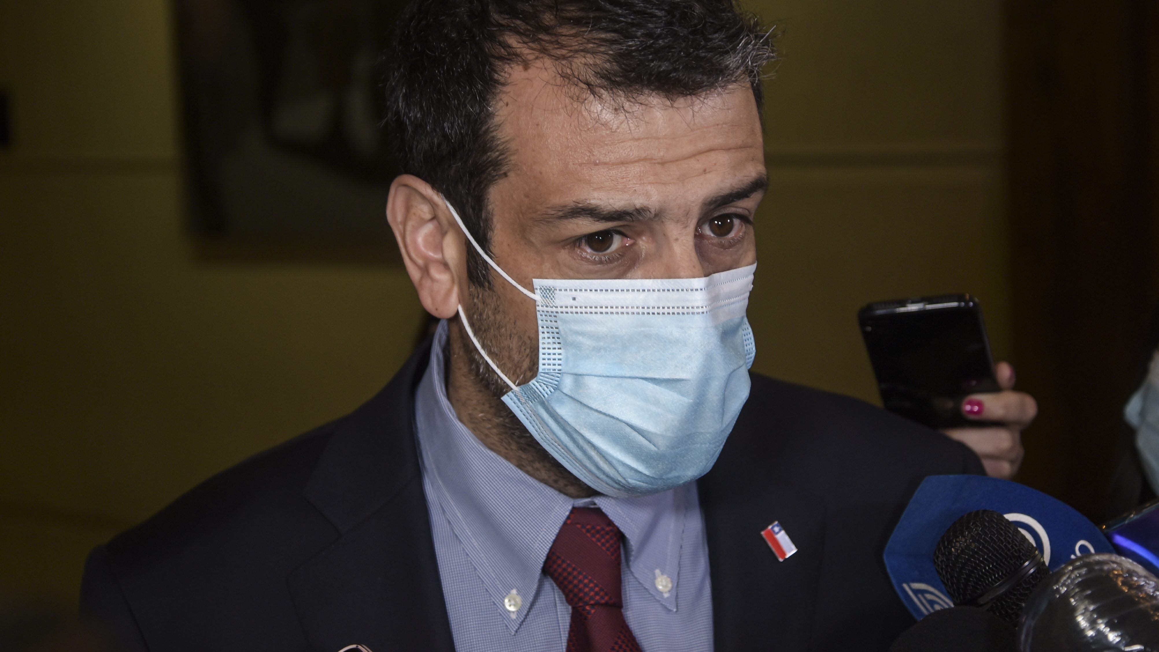 Rodrigo Delgado por tercer retiro de fondos