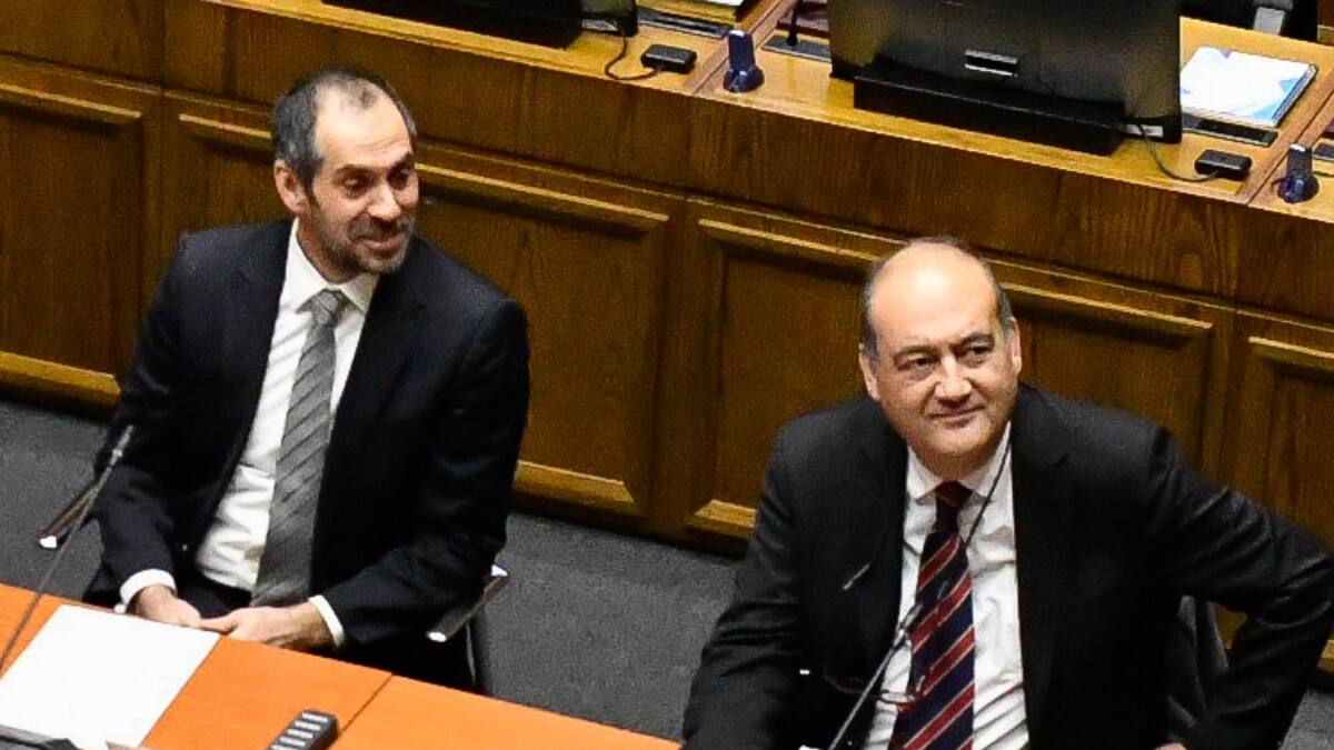 Senado rechaza acusación constitucional contra el exministro de Hacienda Nicolás Grau