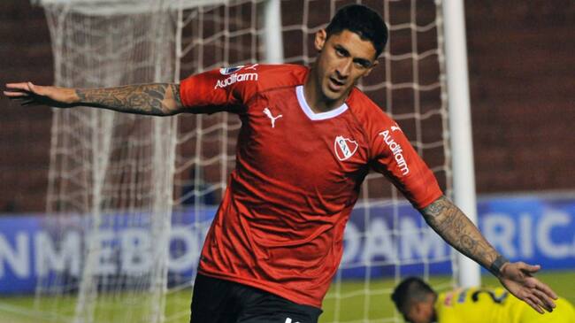 Argentinian Independientes player Pedro Pablo Hernandez celebrates a goal against Peruvian Binacional during a Copa Sudamericana football match at the UNSA Stadium in Arequipa, Peru, on May 01, 2019. (Photo by DIEGO RAMOS / AFP) (Photo credit should read DIEGO RAMOS/AFP via Getty Images)