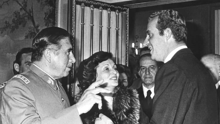 Juan Carlos I de España revela incomodo episodio con el dictador Pinochet: “Me dijo ‘alteza, tiene que hacer como Franco’”