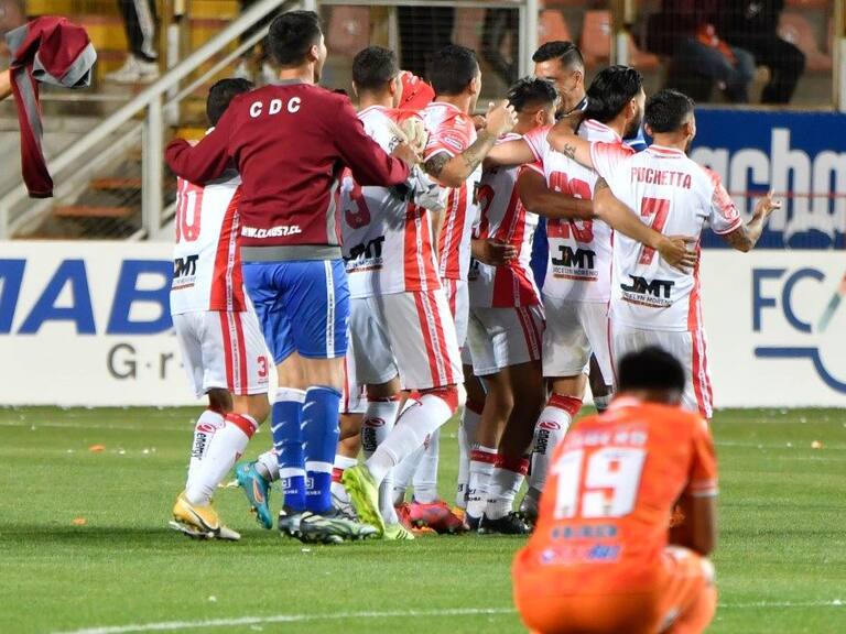 El león rugió en Calama: Cobreloa sufrió su peor derrota histórica jugando de local ante Copiapó