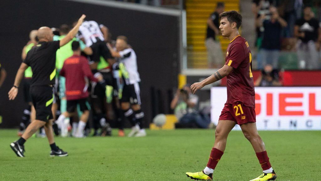 Udinese aplasta a la Roma de Paulo Dybala y José Mourinho