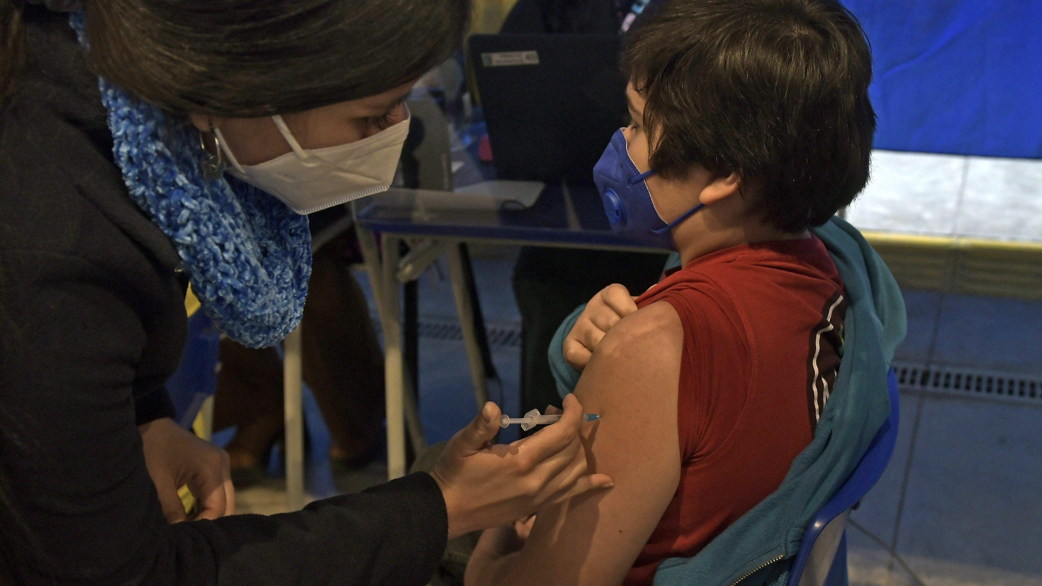 Pediatra y variante delta en niños