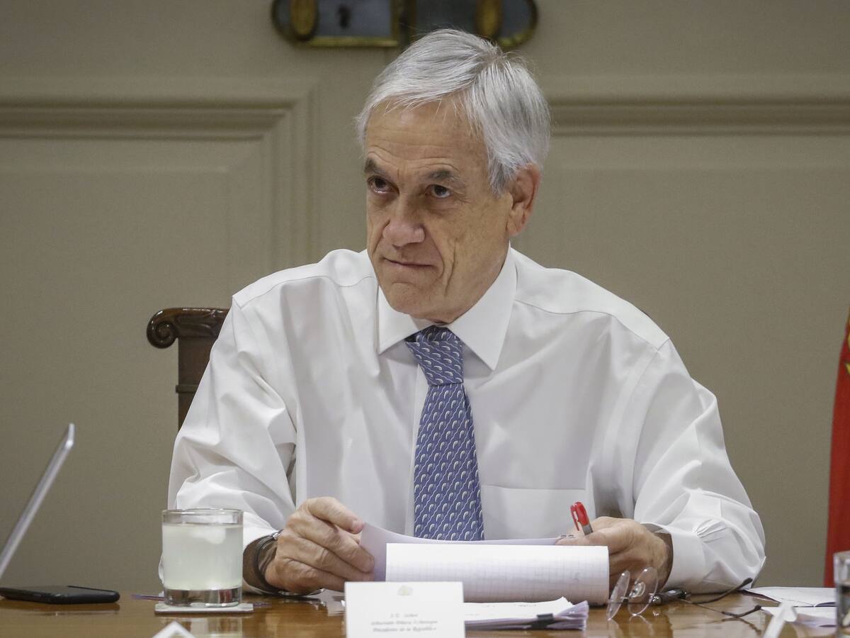 Piñera anunció que se suspenderá el corte de luz por atraso de cuentas mientras dure Estado de Catástrofe