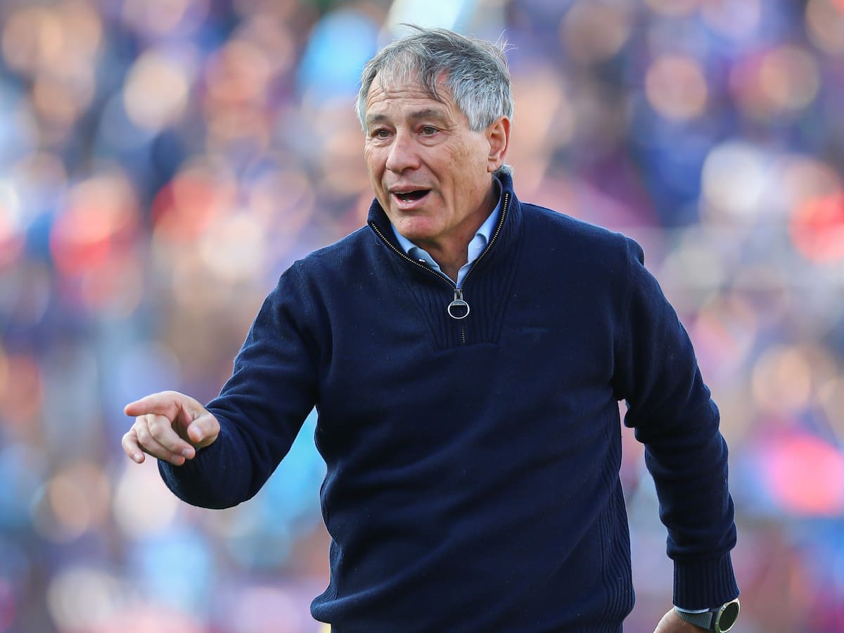 Ariel Holan sorprende y vuelve al fútbol argentino: será nuevo DT de reconocido club de Primera División