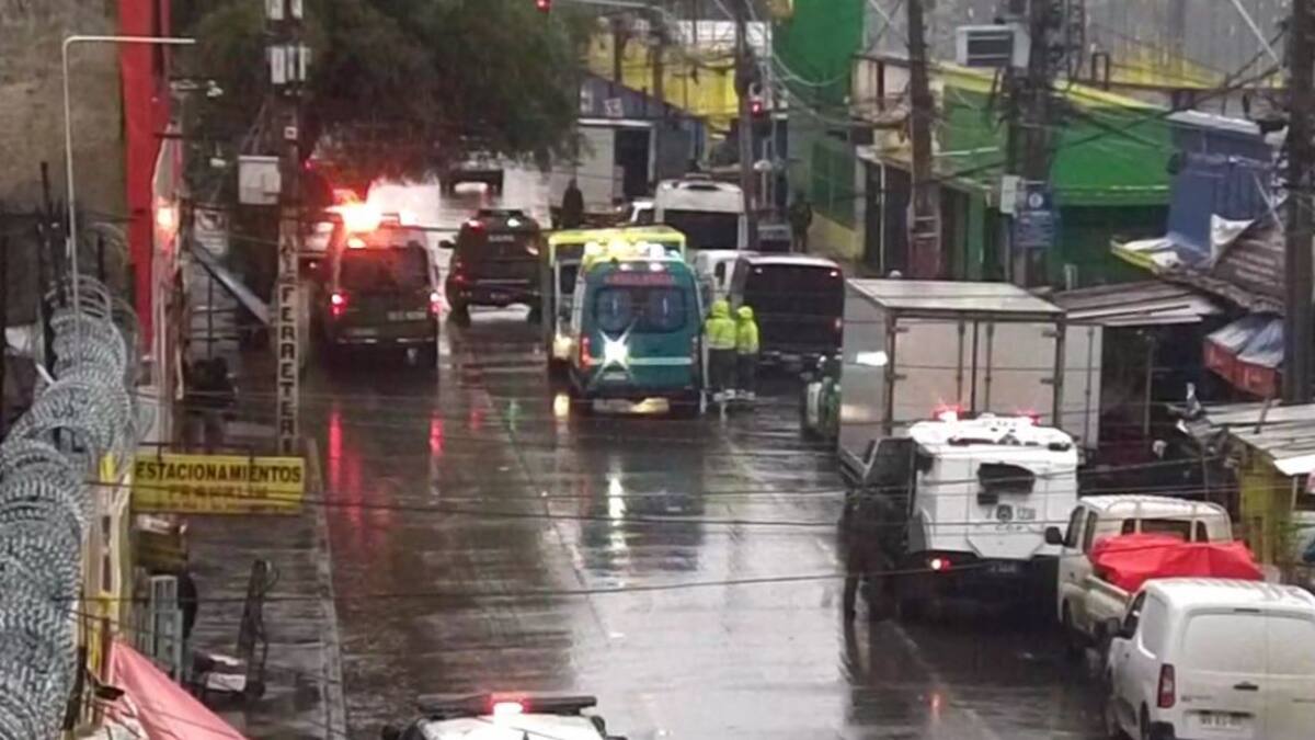 Confirman un muerto tras tiroteo durante asalto a camión de valores: sería uno de los delincuentes