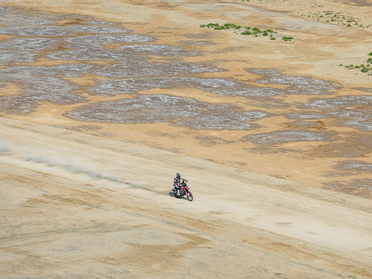 Dakar 2027: organización presenta su edición más larga y mantiene sede en Arabia Saudita pese a la guerra