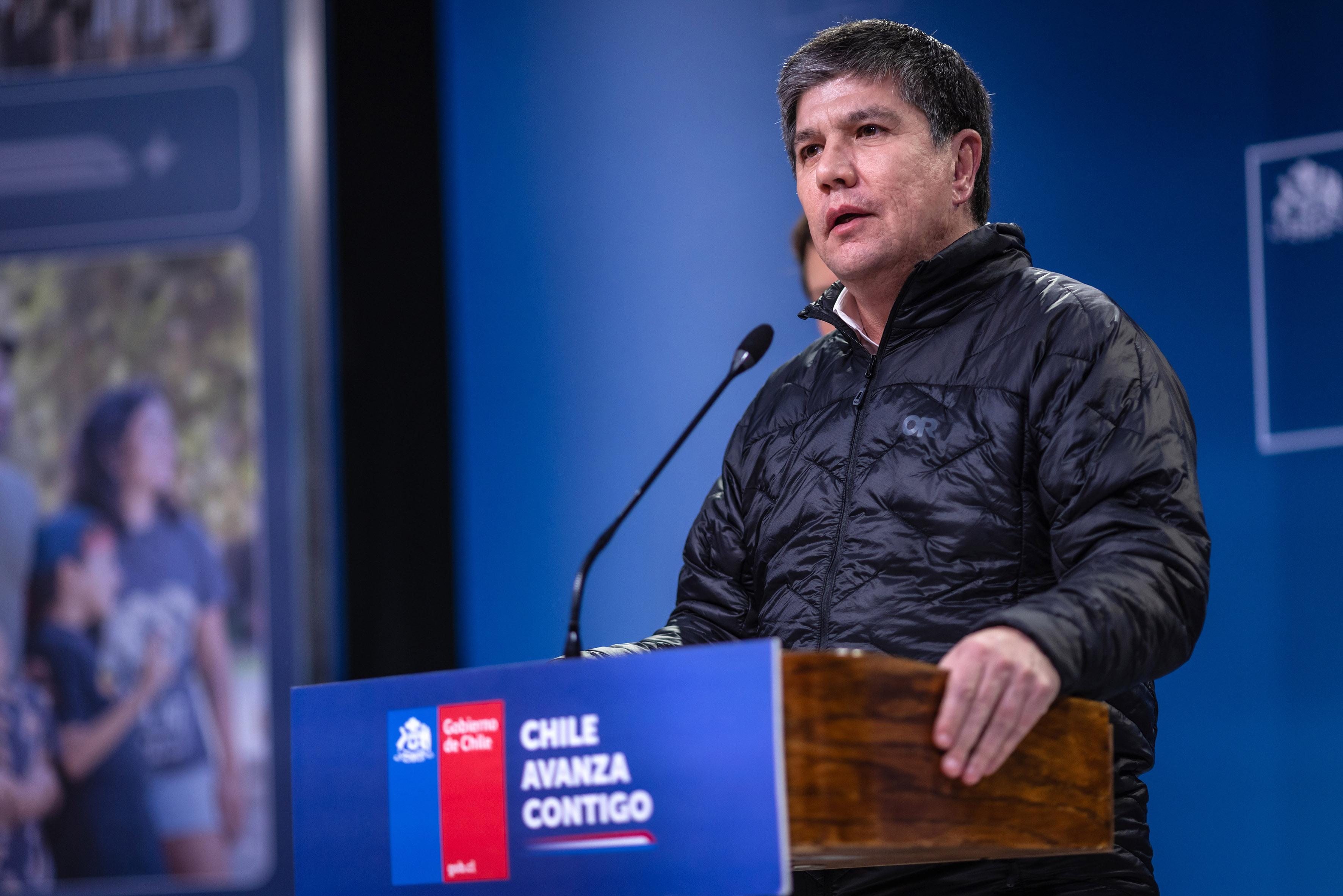 Tras paso de sistema frontal: subsecretario Monsalve anuncia inicio de catastro de daños en Curanilahue