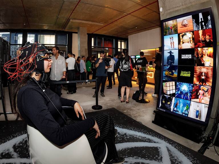 “The Brain Mirror”: así funciona la plataforma chilena que muestra tu cerebro en tiempo real