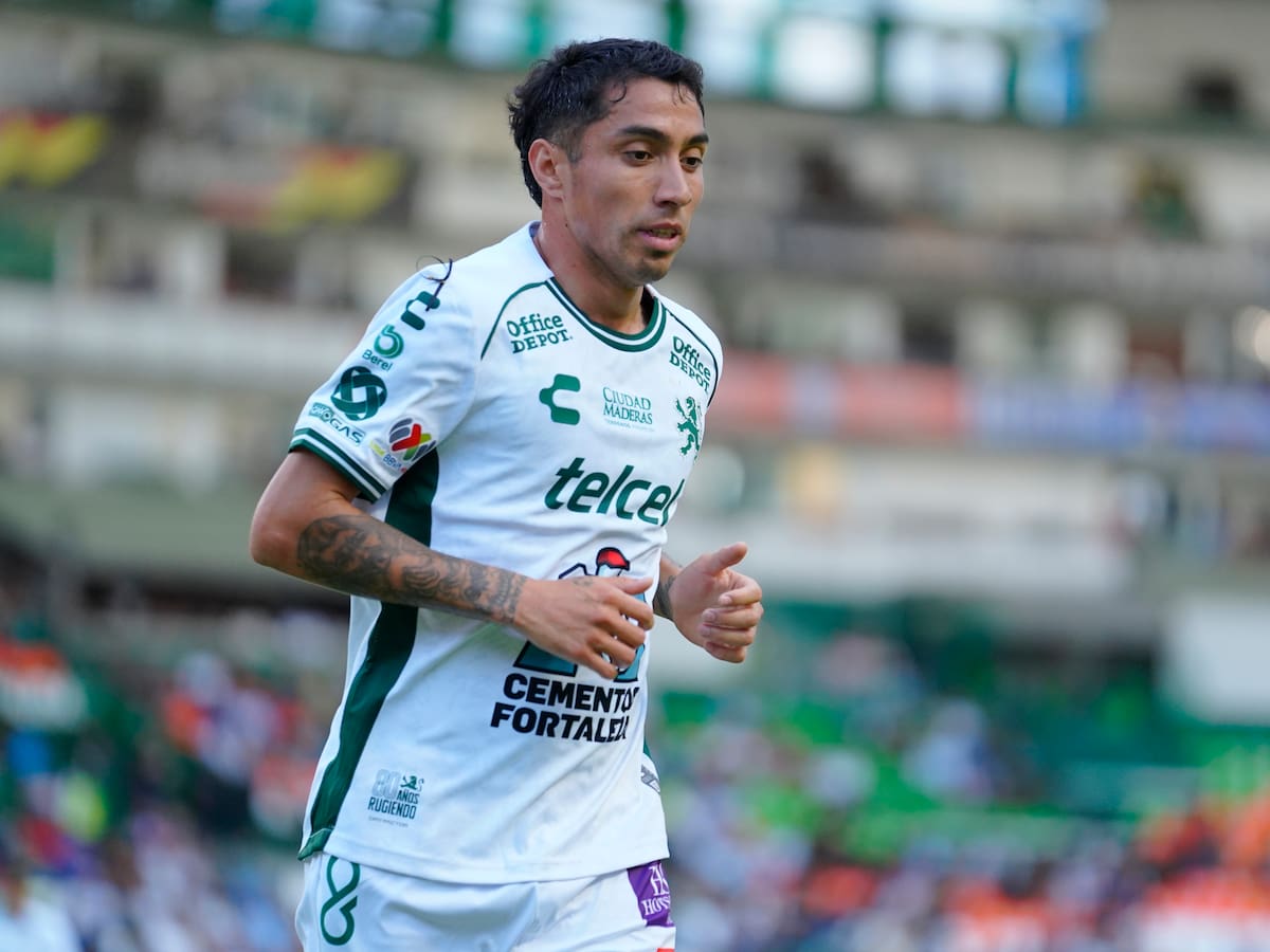 “Nos ha pedido salir”: Berizzo asume la salida de Luciano Cabral del León de México