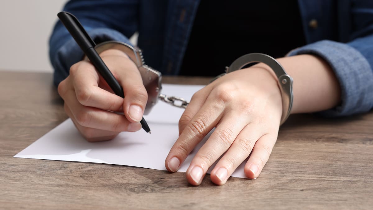 Pagaban sueldos a “trabajadores fantasmas” con dinero municipal: así movieron $1700 millones con inédita maquina de defraudar