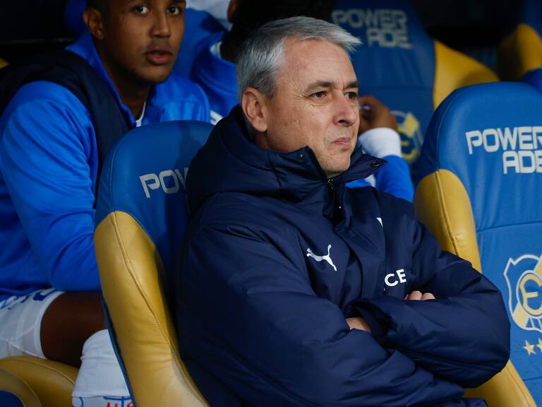 Tiago Nunes le baja el perfil a la derrota de la UC ante Everton por Copa Chile: “Me importa más la evaluación que vamos a hacer de cada jugador”