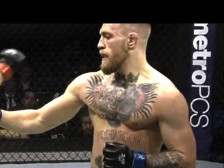 Conor McGregor hizo historia al lograr su segundo cinturón en UFC