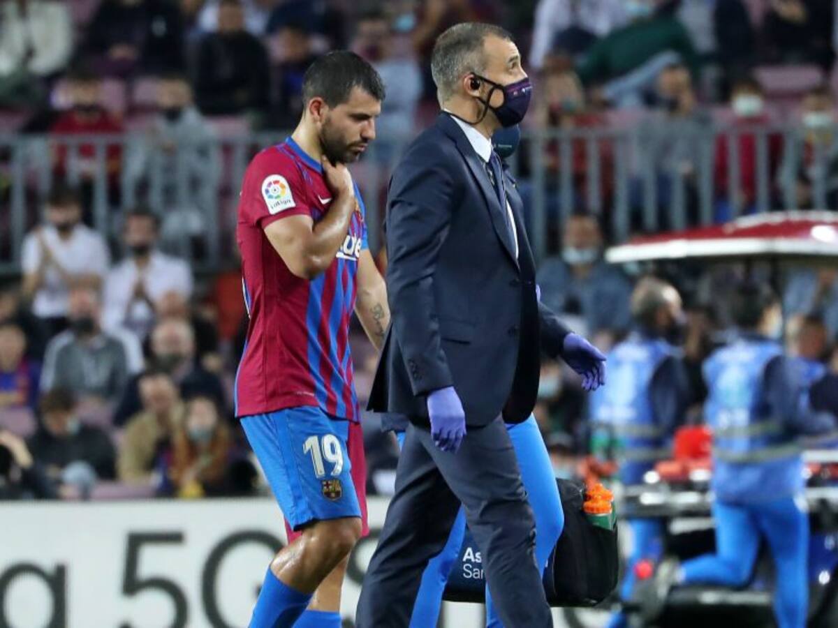 Kun Agüero será sometido a pruebas cardiológicas y estará fuera del Barcelona durante meses