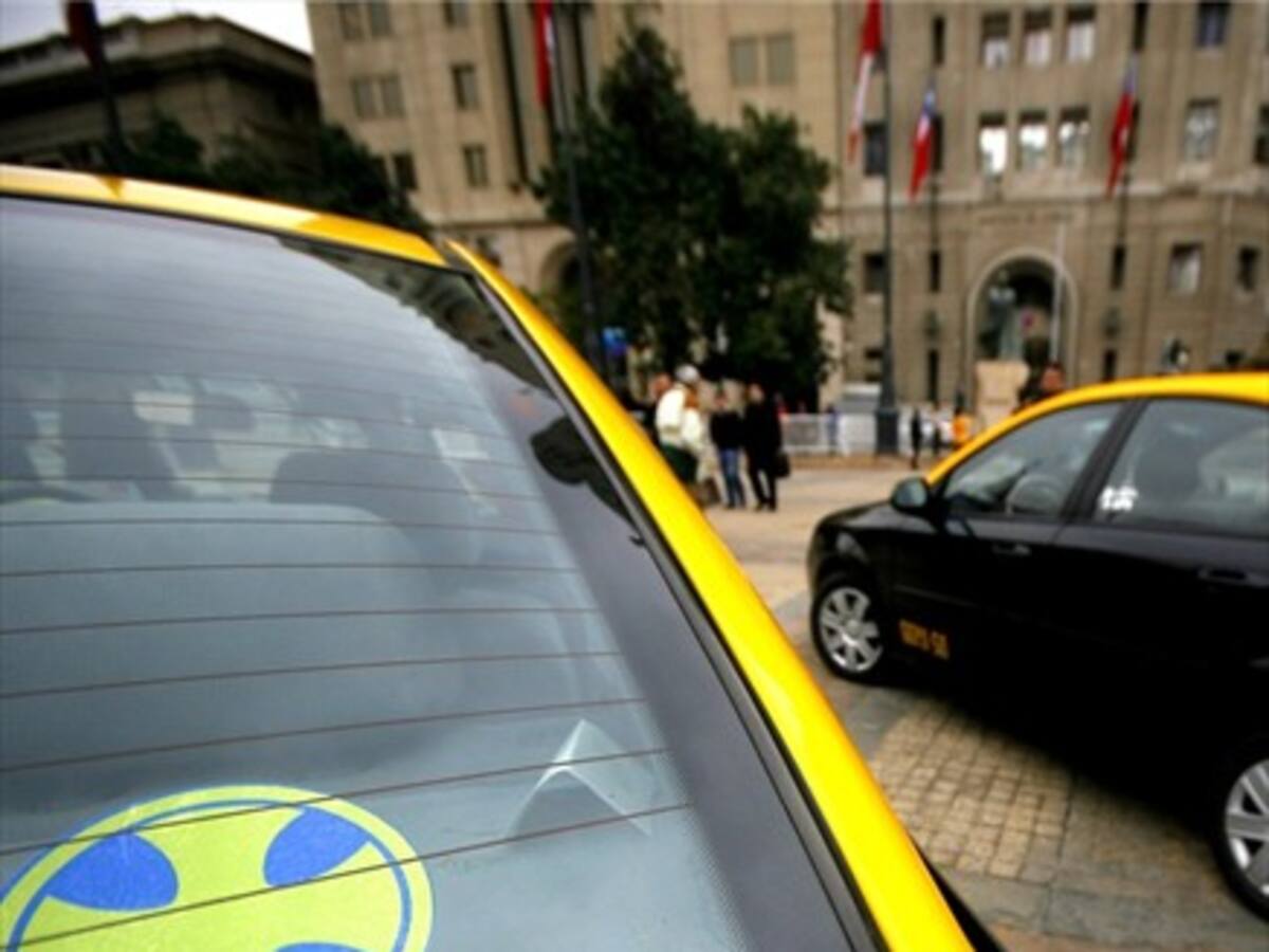 ADN Motor: Cómo postular a nueva licitación de taxis ejecutivos para personas con discapacidad