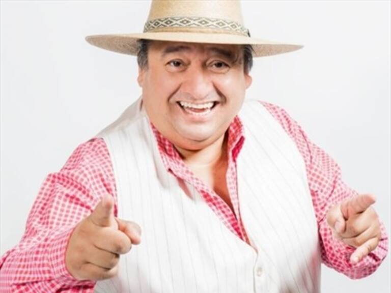 El humorista Pancho del Sur creó cumbia dedicada a presidente de Gasco