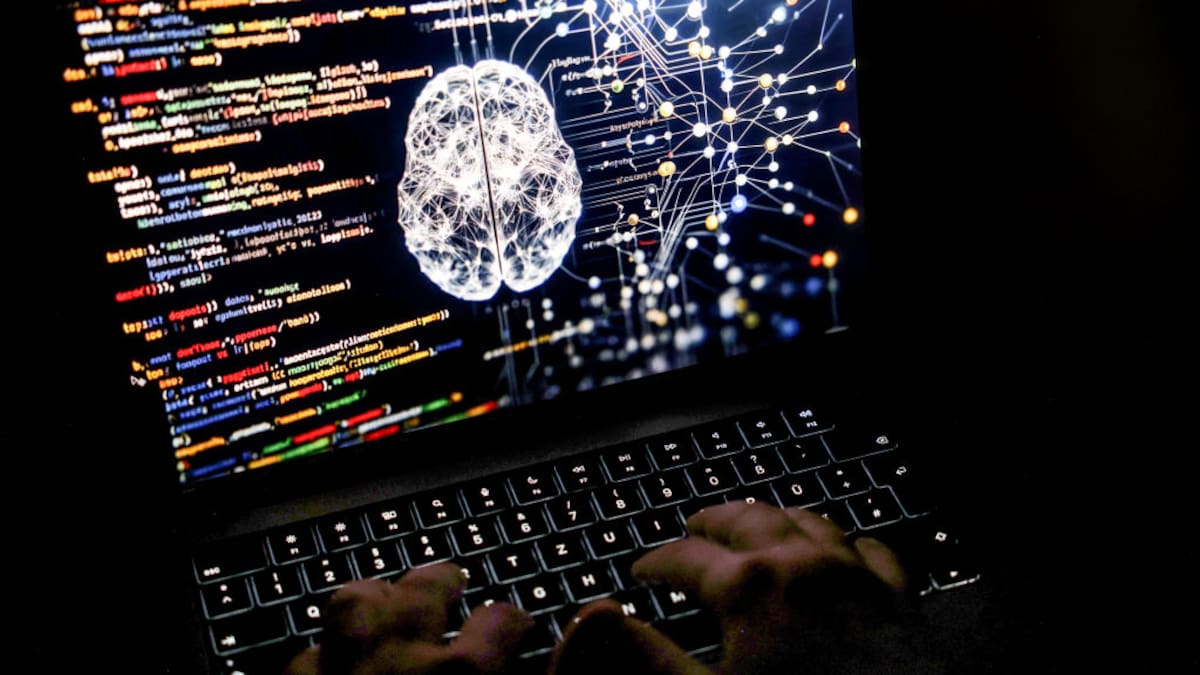¿Puede la IA convertirse en un riesgo para la humanidad? Embajador de Anthropic en Chile responde