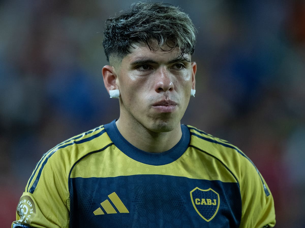 El alentador mensaje de Carlos Palacios tras ser operado de la rodilla: “Esperando volver pronto...”