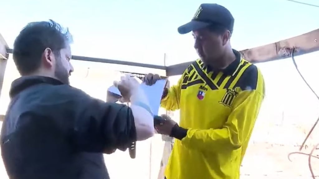 Presidente Boric compromete apoyo a Huracán Sur, club de barrio destruido por los incendios en Viña del Mar