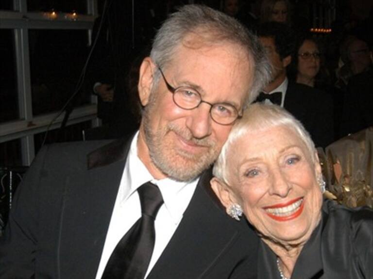 A los 97 años falleció la madre de Steven Spielberg