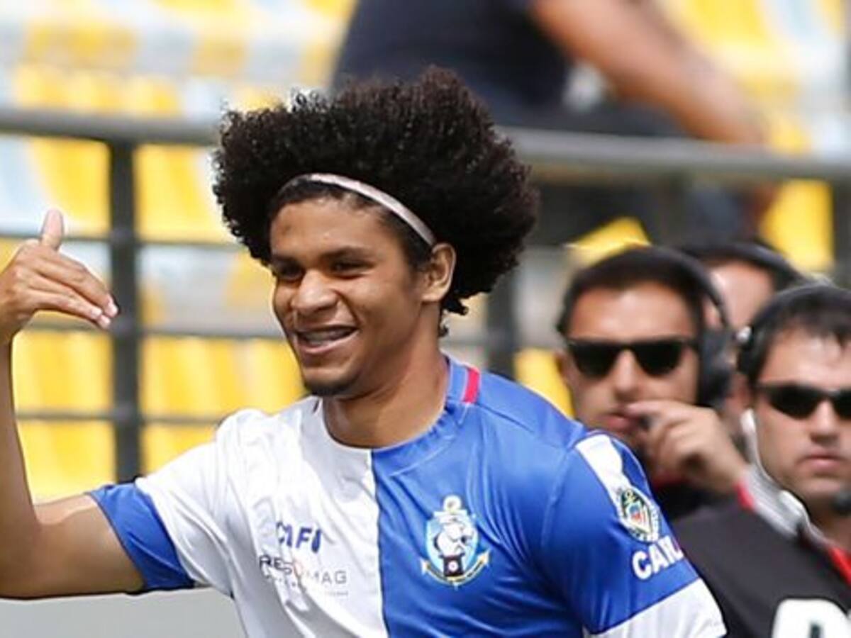 Venezuela incluyó a Eduard Bello y Brayan Hurtado en su prenómina para la triple fecha clasificatoria de octubre