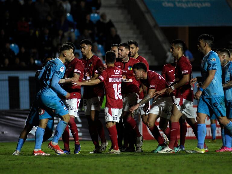 Afinando los detalles: O’Higgins e Iquique se midieron en duelo amistoso de pretemporada