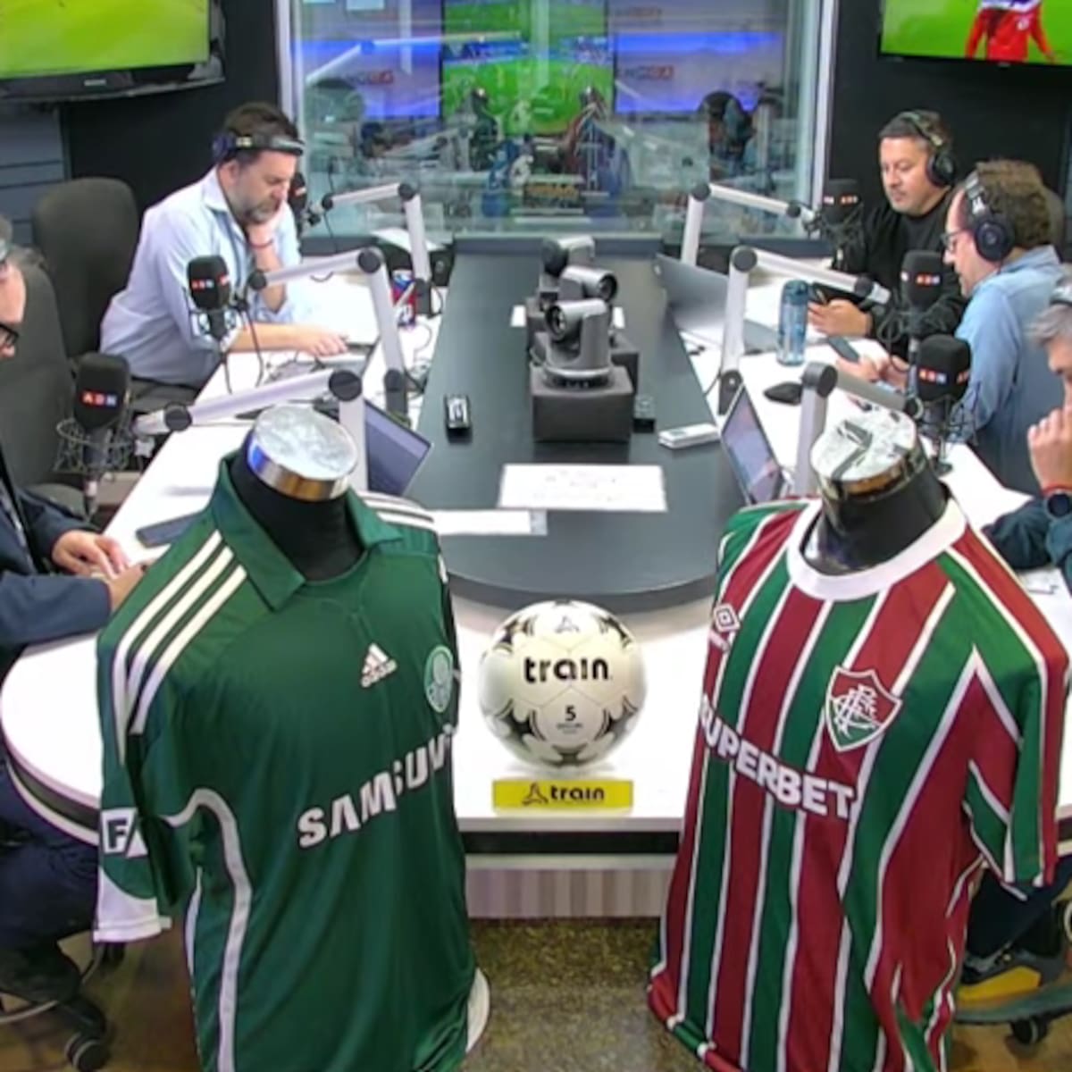 Los Tenores, entre los problemas de programación del fútbol chileno y el futuro en el club de dos jugadores de Colo Colo