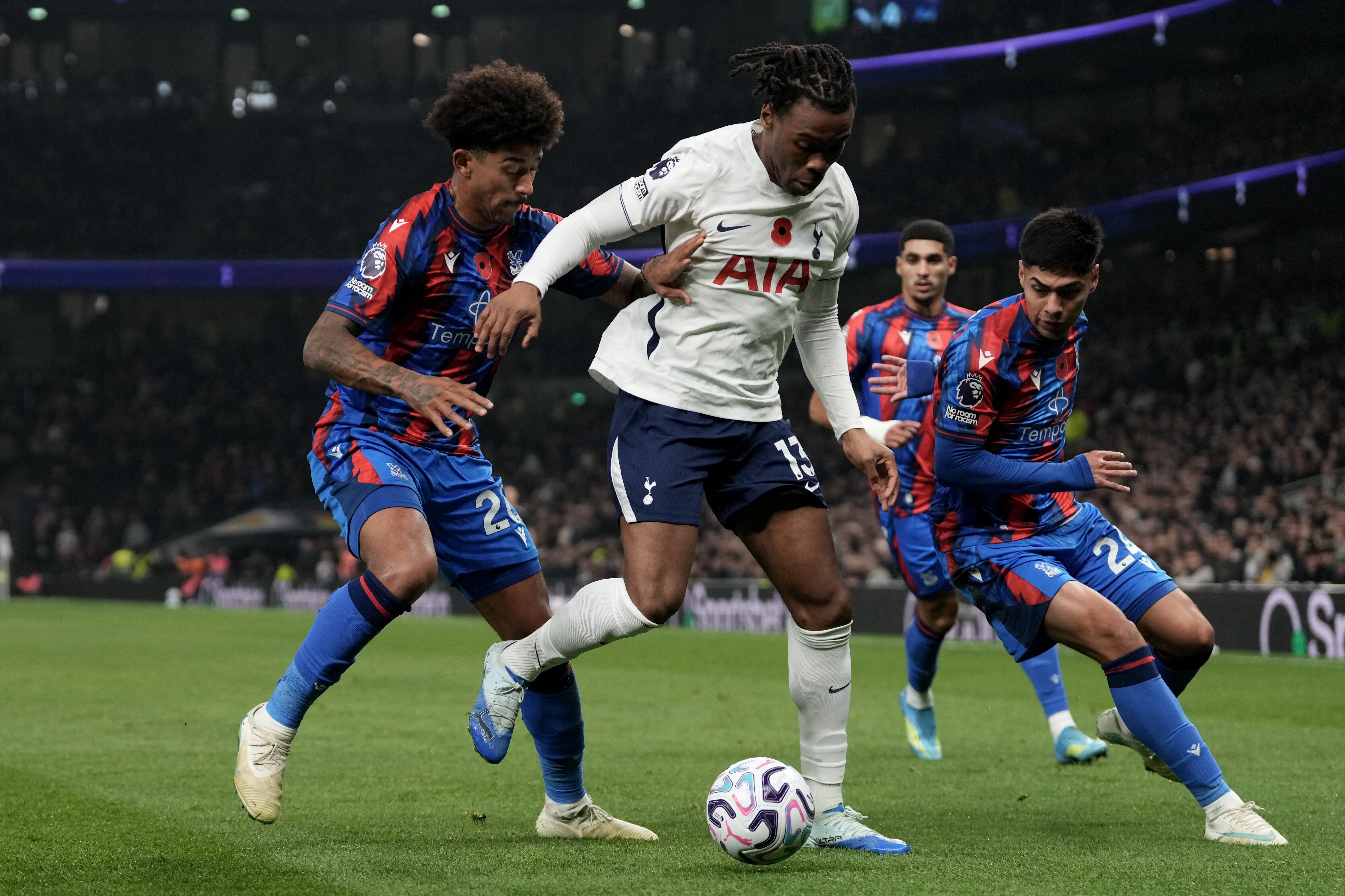 Crystal Palace no pudo en su visita al Tottenham