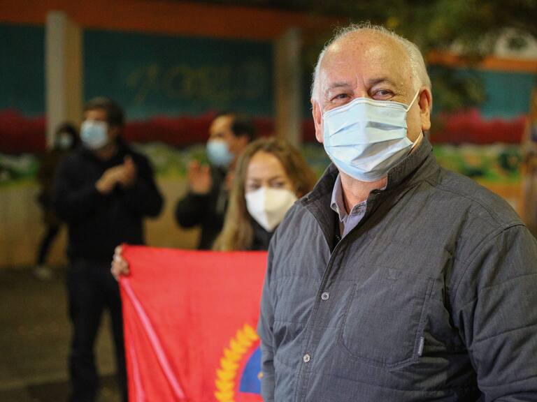 «No era lo acordado hasta ahora»: Teillier afirmó que el PS puso como condición inscribir al PPD en las primarias con el FA