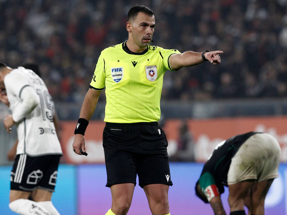 Informe arbitral da detalles del robo de celulares que sufrieron tres jueces en el Estadio Monumental