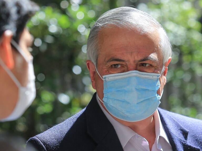 18 de Octubre de 2021 / LAS CONDESJaime Mañalich llega al Comando de Sebastián Sichel
Sebastián Sichel, candidato presidencial de Vamos por Chile, lidera un comité político con las directivas de los partidos de su coalición
FOTO: DIEGO MARTIN/ AGENCIAUNO