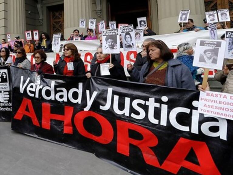 Abogado Suprema que otorgó libertad a reos Punta Peuco es socio de excoronel procesado en causa DDHH