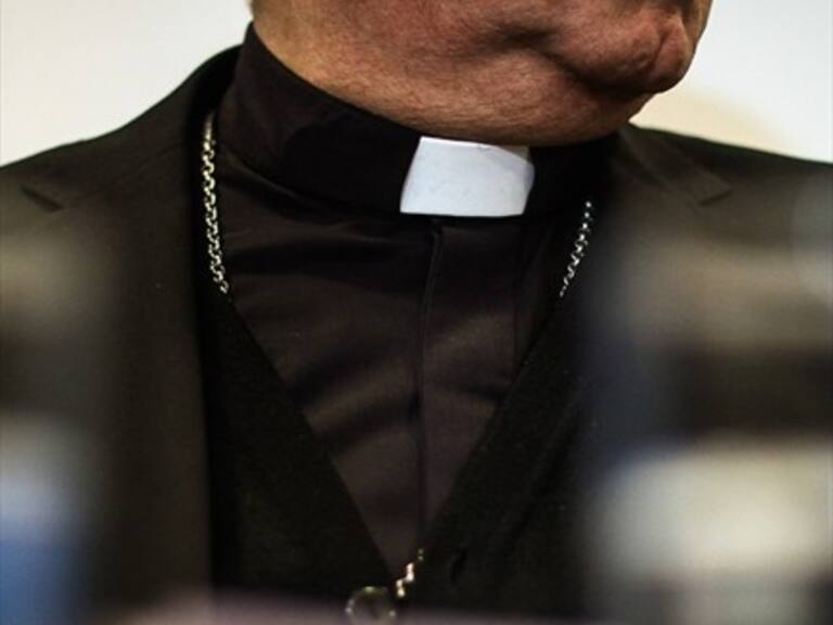 Sacerdotes que se reunirán con el Papa por Karadima: «Fuimos víctimas de un sistema abusivo»