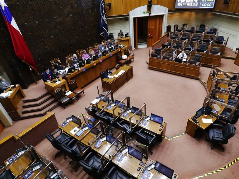 Senado ratificó a Adelita Ravanales en la Corte Suprema