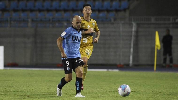 02 de Febrero de 2020/IQUIQUEdurante el partido valido por la segunda fecha del Campeonato Nacional AFP PlanVital 2020, entre Deportes Iquique y Everton, disputado en el Estadio Tierra de Campeones de Iquique
FOTO: CRISTIAN VIVERO BOORNES/AGENCIAUNO