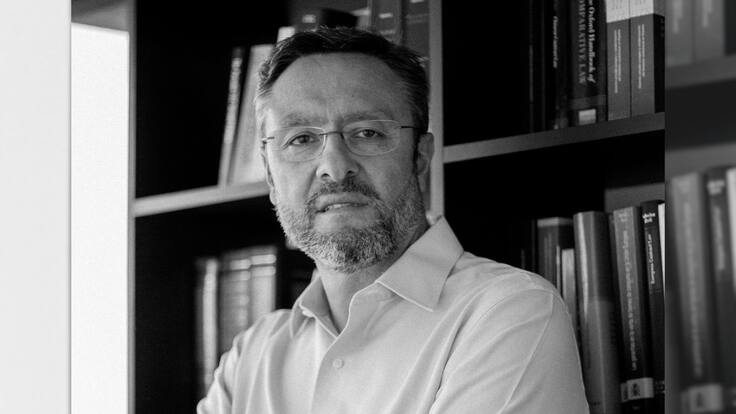 Candidato del gobierno a la Corte Suprema ingresa querella contra su expareja por extorsión y violencia sicológica