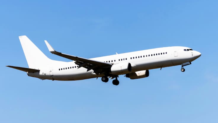 Conocida aerolínea anuncia devolución de dinero a pasajeros: revisa acá si puedes acceder a la compensación